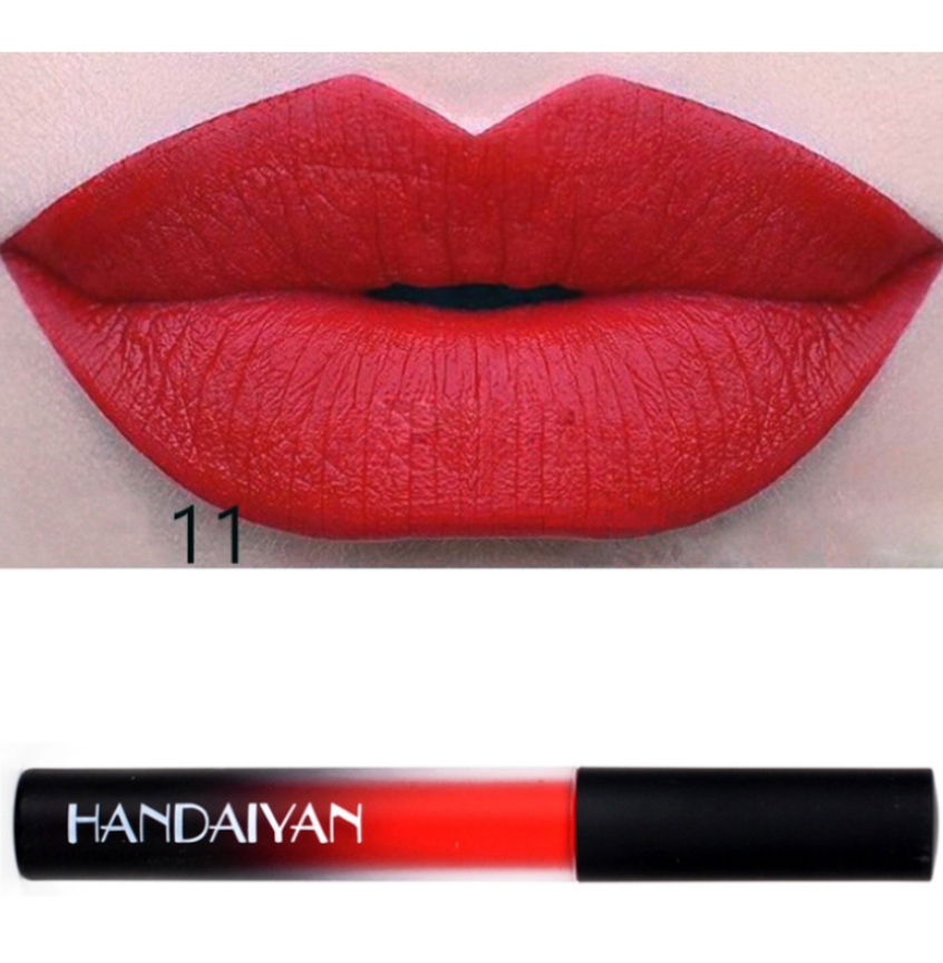 Matte Liquid Lipstick - pitkäkestoinen, ei-siirtyvä huulipuna - Rohkea punainen